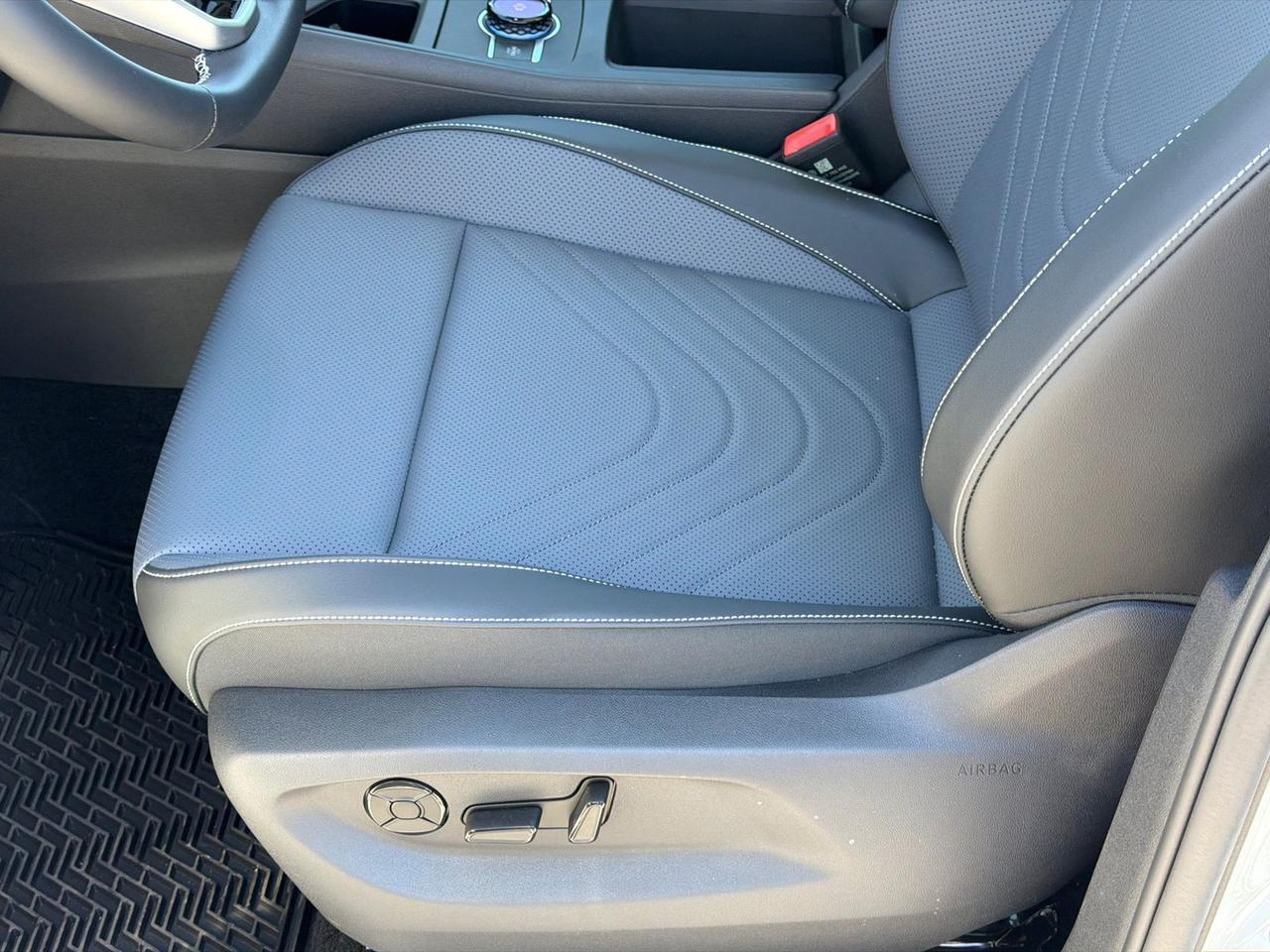 2026 Volkswagen Tiguan 2.0T SE Hagerstown MD