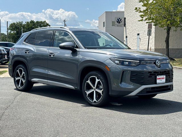 2026 Volkswagen Tiguan 2.0T SE