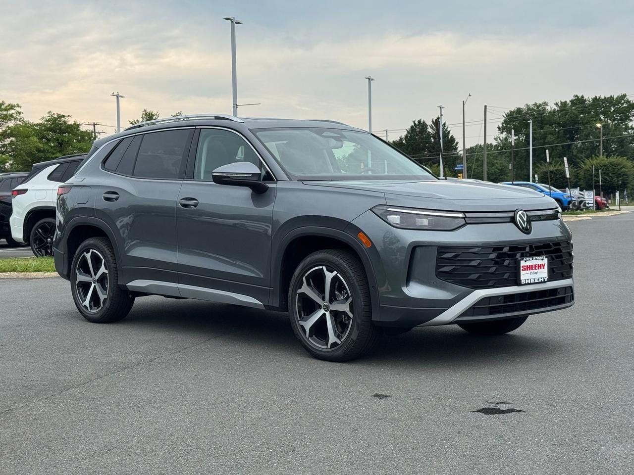 2026 Volkswagen Tiguan 2.0T SE