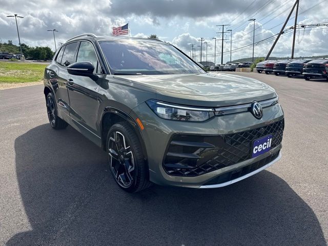 2026 Volkswagen Tiguan 2.0T SEL R-Line Turbo