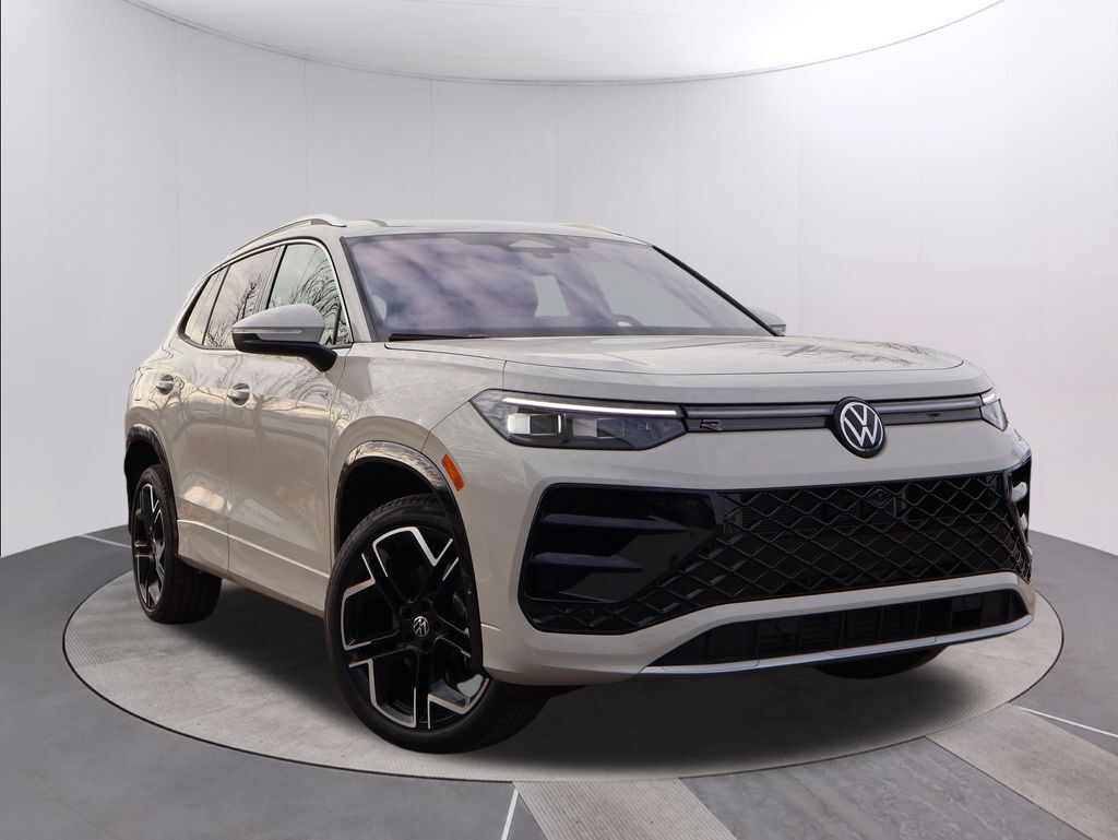 2026 Volkswagen Tiguan 2.0T SEL R-Line Turbo