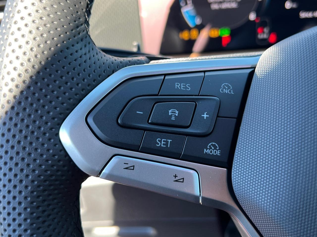 2026 Volkswagen Tiguan 2.0T SEL R-Line Turbo Hagerstown MD