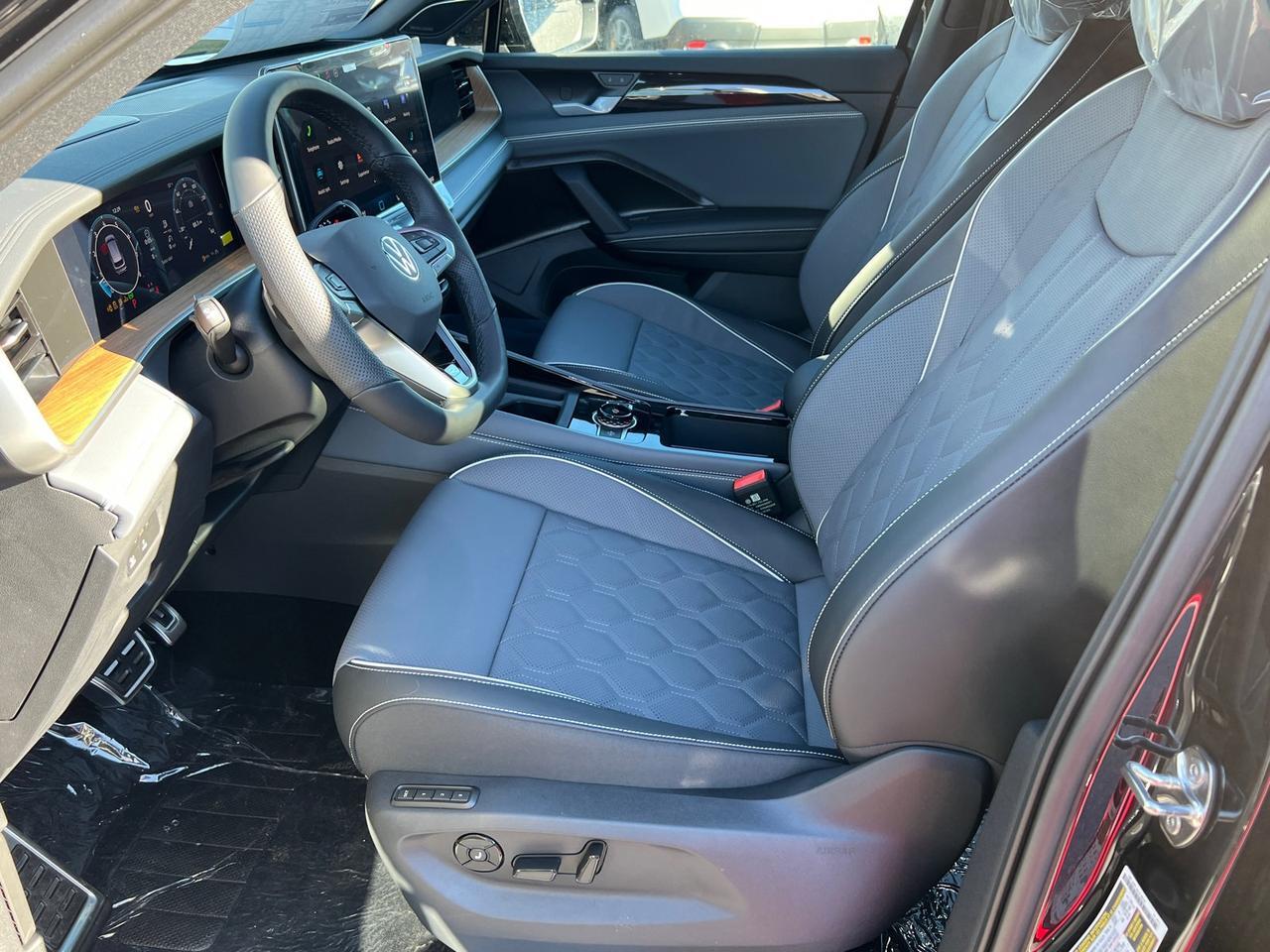 2026 Volkswagen Tiguan 2.0T SEL R-Line Turbo Hagerstown MD