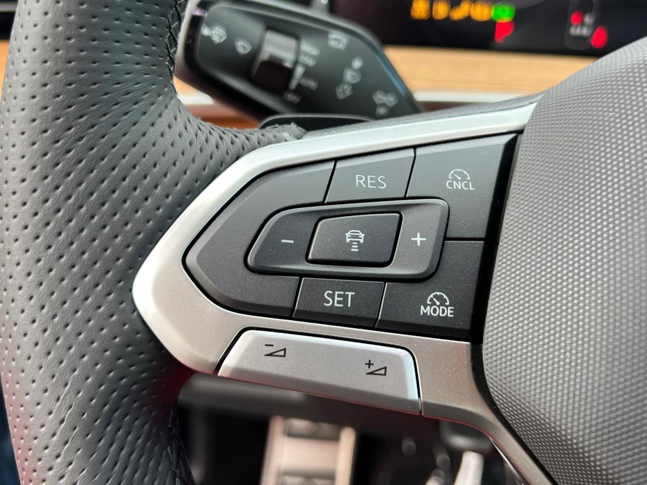 2026 Volkswagen Tiguan 2.0T SEL R-Line Turbo Hagerstown MD