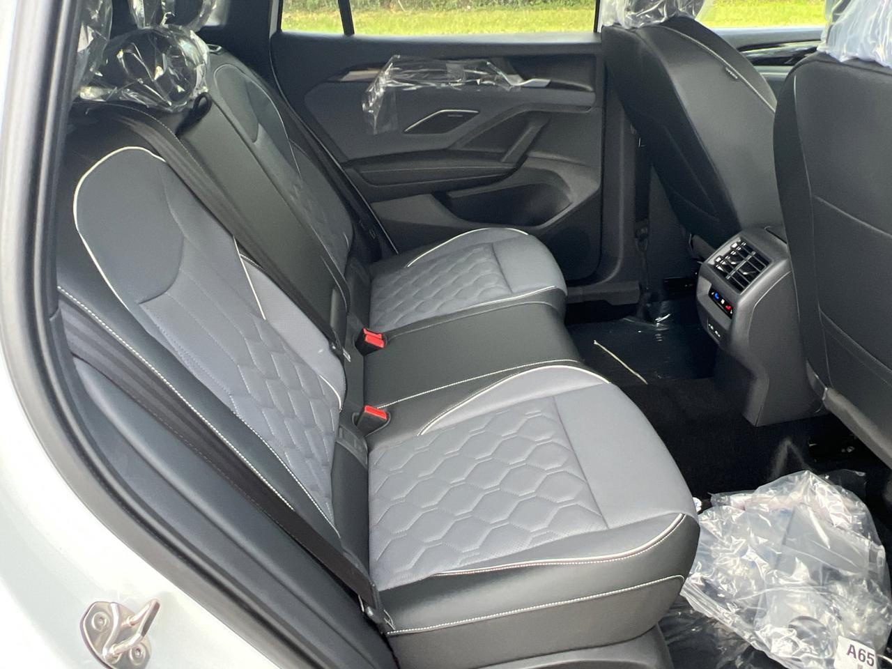 2026 Volkswagen Tiguan 2.0T SEL R-Line Turbo Hagerstown MD