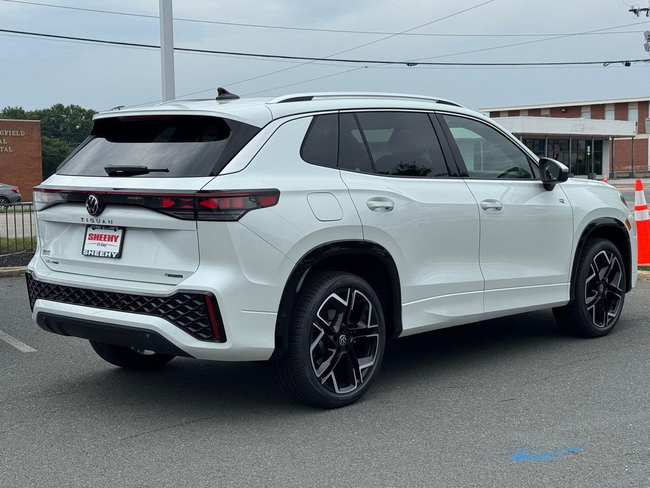 2026 Volkswagen Tiguan 2.0T SEL R-Line Turbo Springfield VA