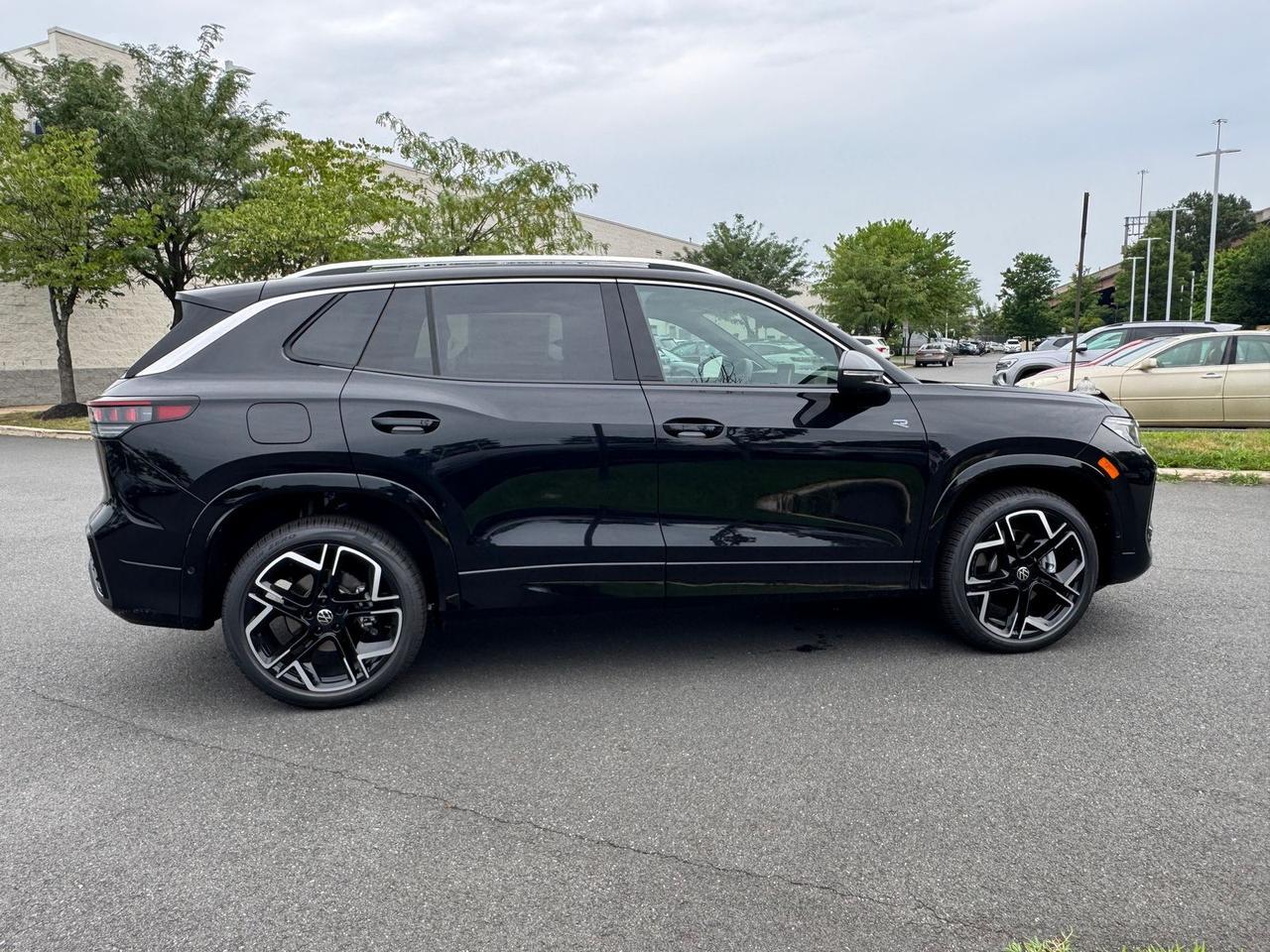 2026 Volkswagen Tiguan 2.0T SEL R-Line Turbo Springfield VA