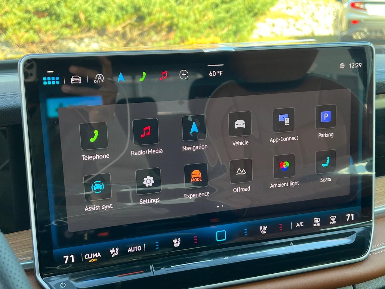 2026 Volkswagen Tiguan 2.0T SEL R-Line Hagerstown MD