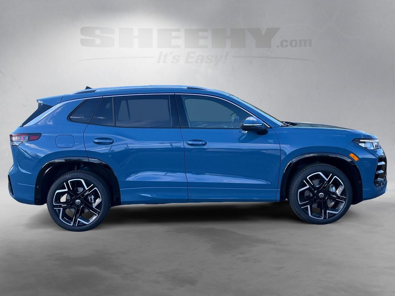 2026 Volkswagen Tiguan 2.0T SEL R-Line Hagerstown MD