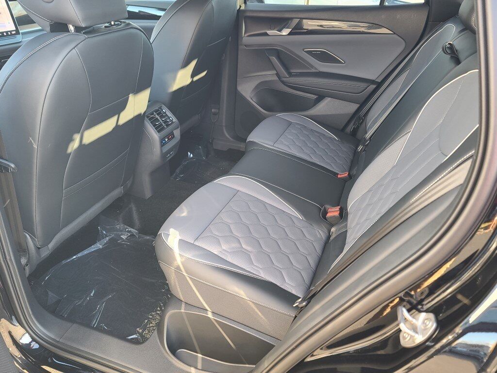 2026 Volkswagen Tiguan 2.0T SEL R-Line Springfield VA