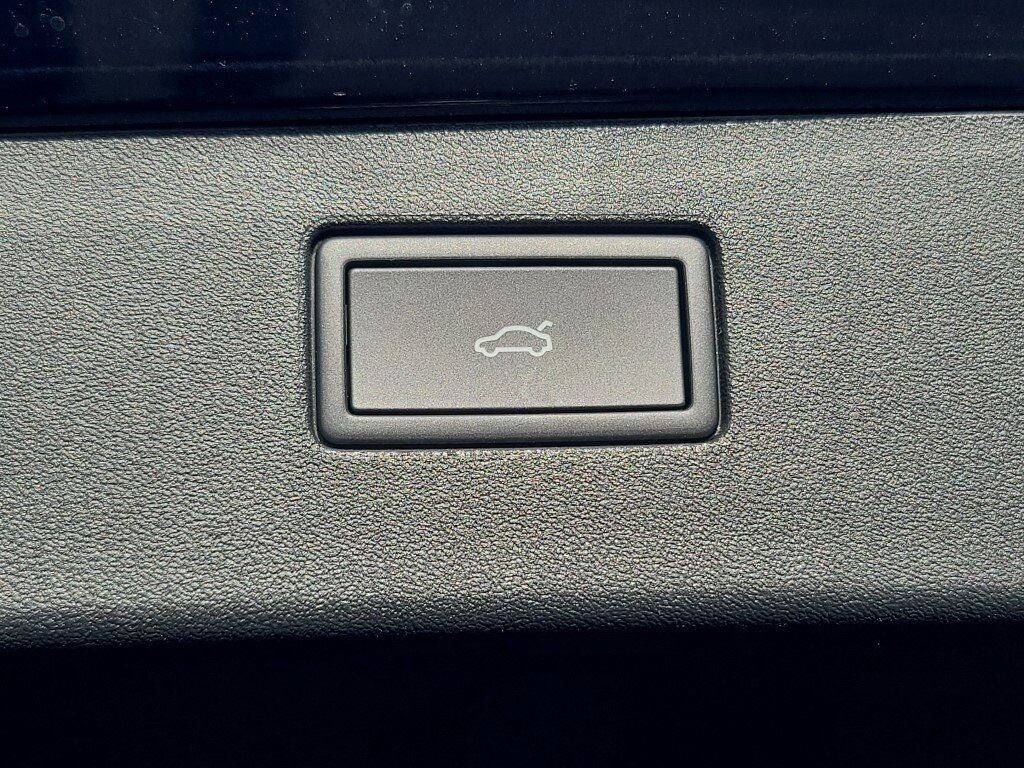 2026 Volkswagen Tiguan 2.0T SEL R-Line Springfield VA