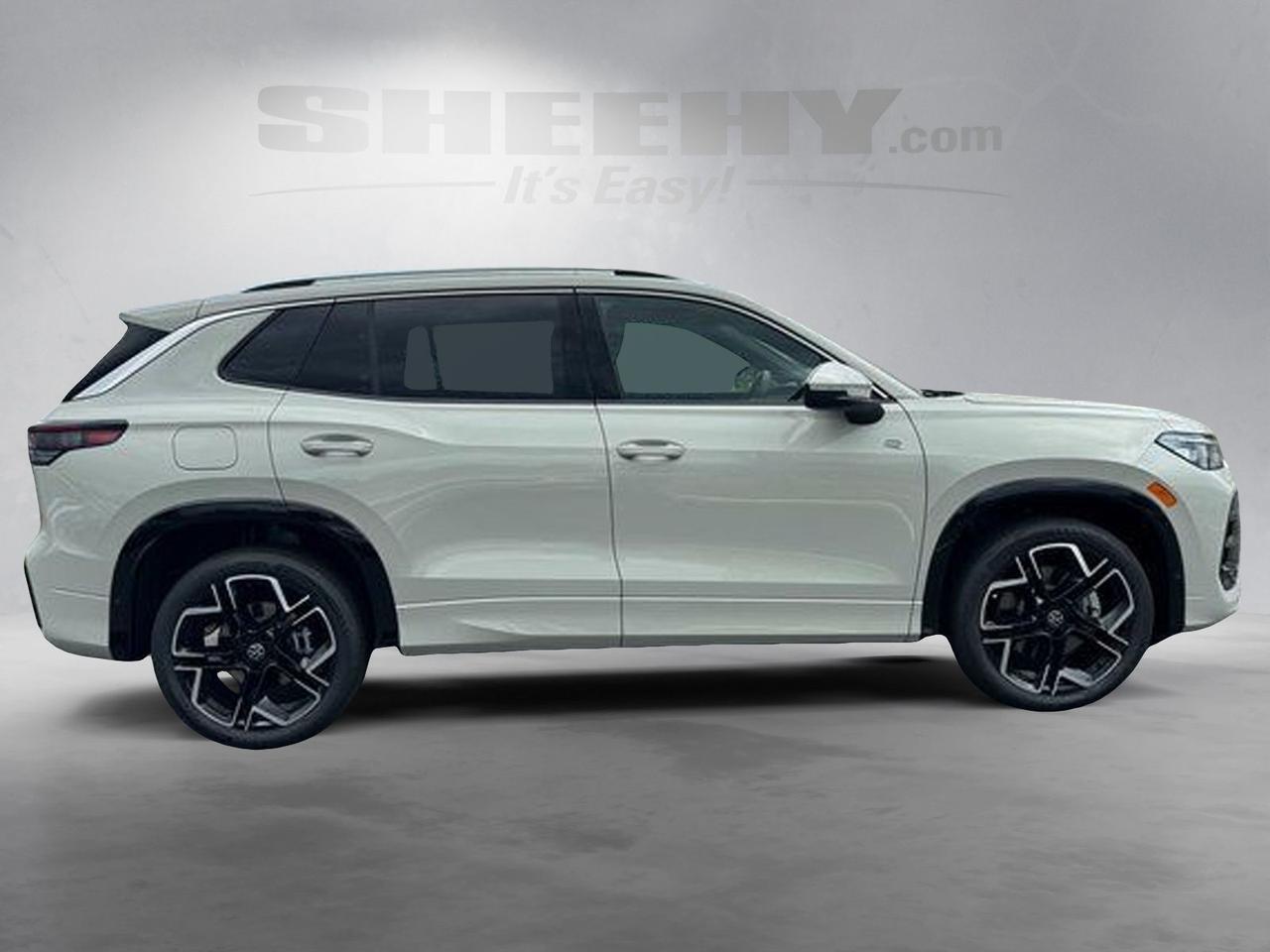 2026 Volkswagen Tiguan 2.0T SEL R-Line Springfield VA