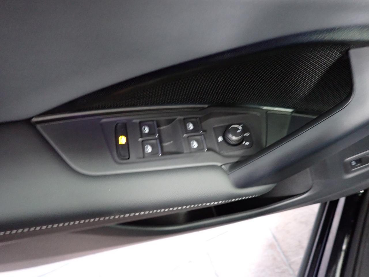 2026 Volkswagen Tiguan Comfortline R-Line LEATHER PANO SUNROOF Black Edition AWD Listowel ON