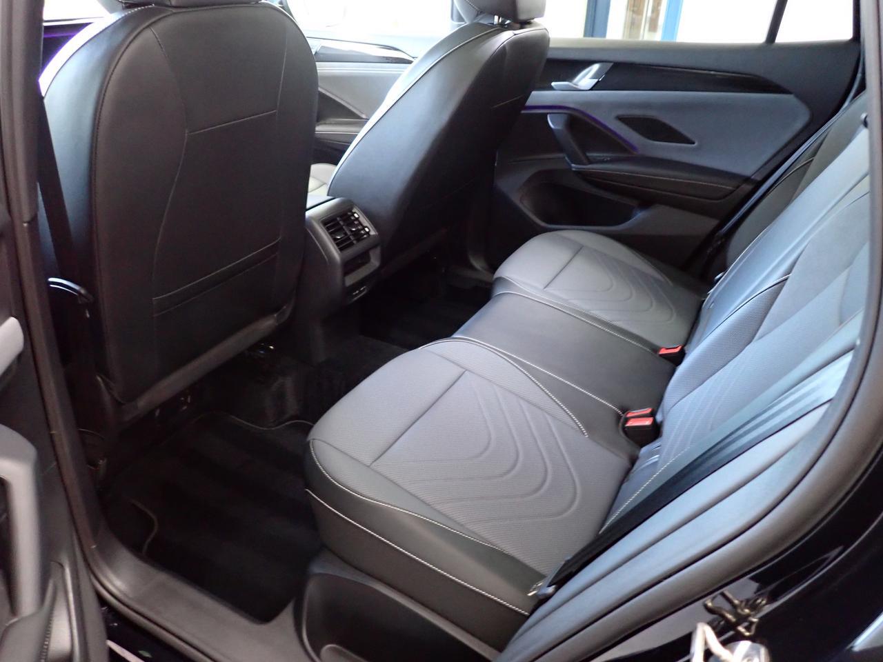 2026 Volkswagen Tiguan Comfortline R-Line LEATHER PANO SUNROOF Black Edition AWD Listowel ON