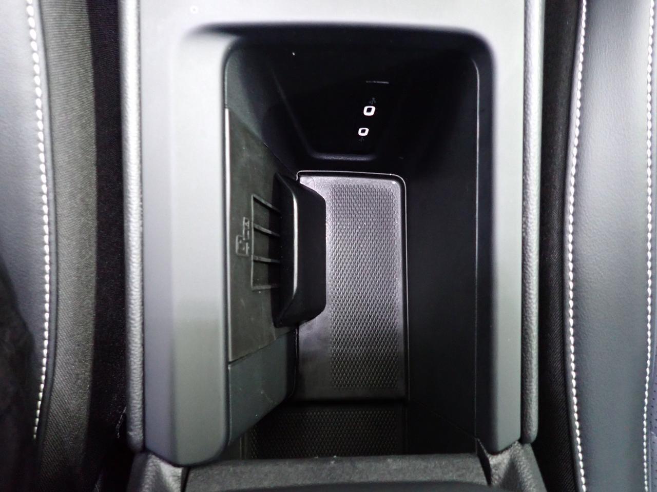 2026 Volkswagen Tiguan Comfortline R-Line LEATHER PANO SUNROOF Black Edition AWD Listowel ON