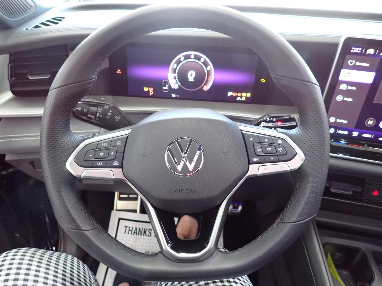 2026 Volkswagen Tiguan Comfortline R-Line LEATHER PANO SUNROOF Black Edition AWD Listowel ON