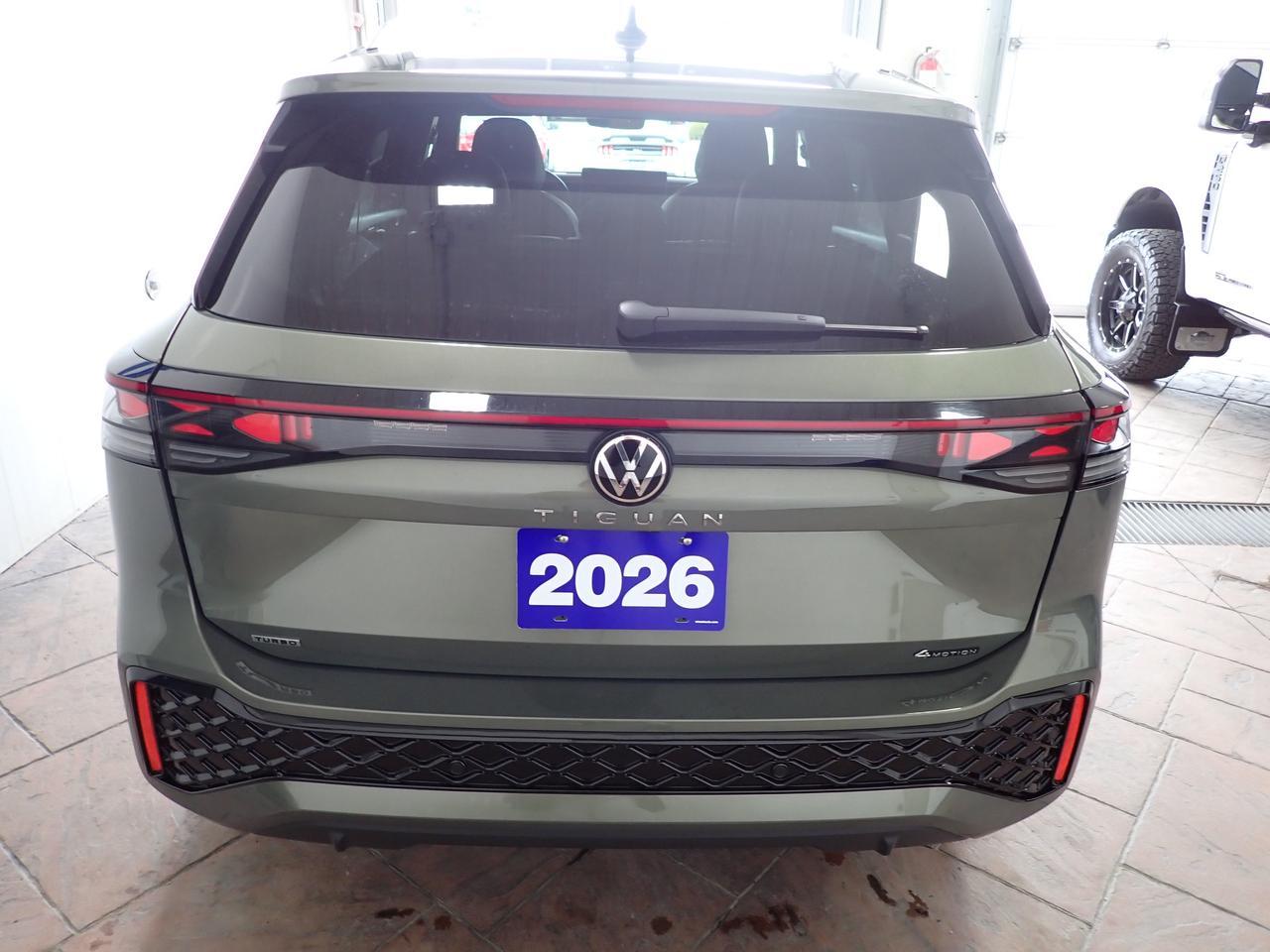 2026 Volkswagen Tiguan Highline Turbo R-Line LEATHER NAVI SUNROOF Listowel ON