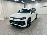 2026 Volkswagen Tiguan SE R-Line Black Oshkosh WI
