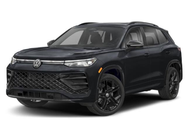 2026 Volkswagen Tiguan SE R-Line Black Oshkosh WI
