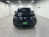 2026 Volkswagen Tiguan SE R-Line Black Oshkosh WI