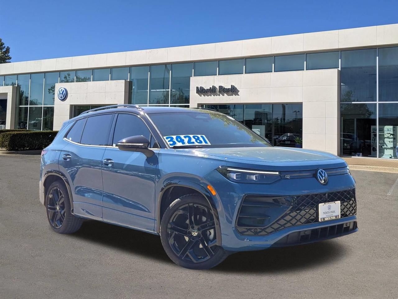 2026 Volkswagen Tiguan SE R-Line Black