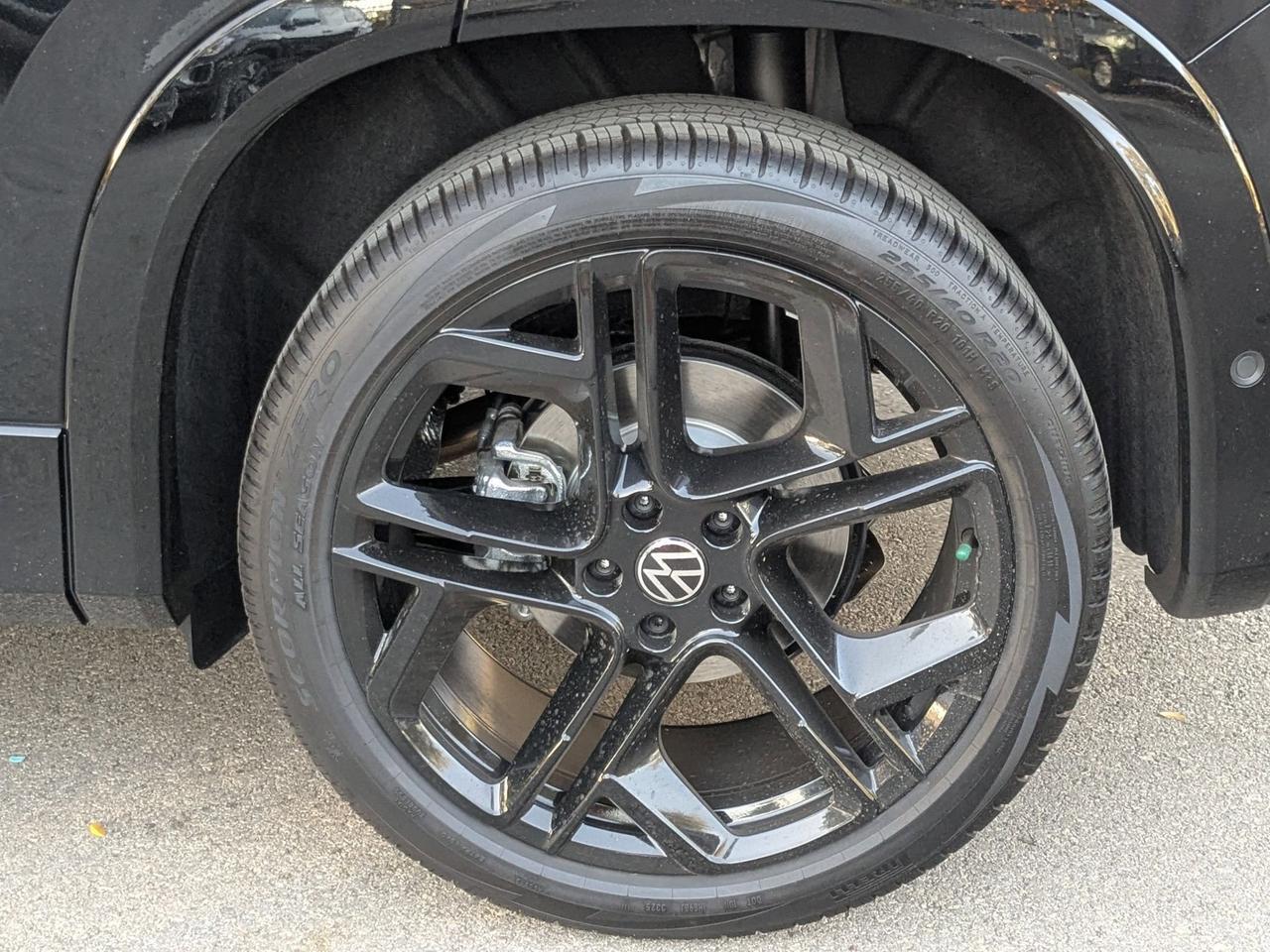 2026 Volkswagen Tiguan SE R-Line Black San Antonio TX