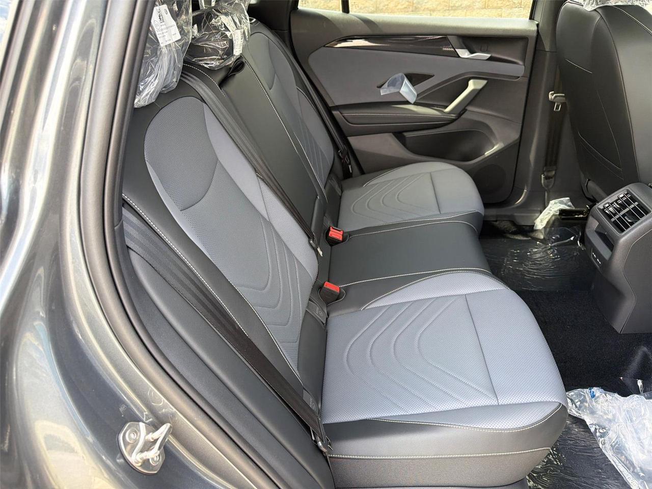 2026 Volkswagen Tiguan SE R-Line Black Hagerstown MD