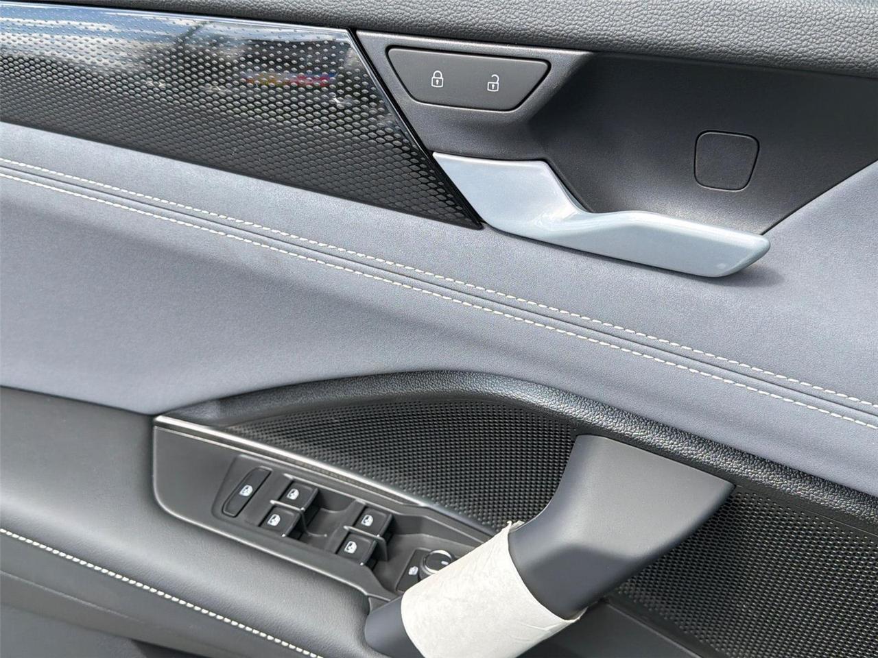 2026 Volkswagen Tiguan SE R-Line Black Hagerstown MD