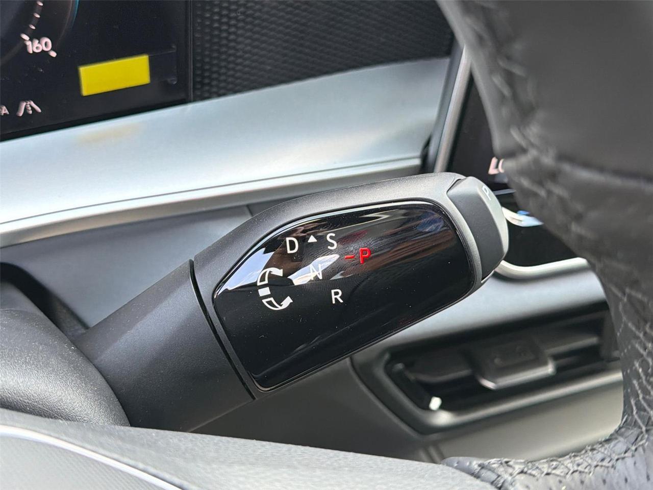 2026 Volkswagen Tiguan SE R-Line Black Hagerstown MD