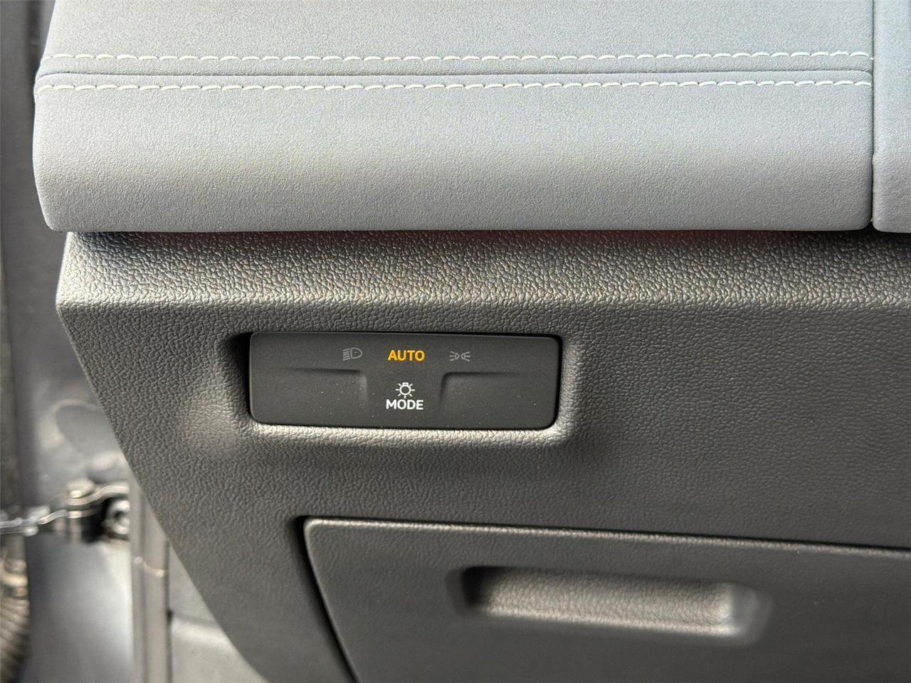 2026 Volkswagen Tiguan SE R-Line Black Hagerstown MD