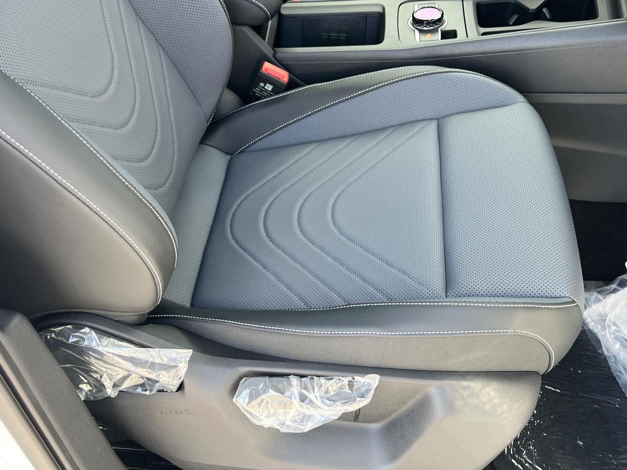 2026 Volkswagen Tiguan SE R-Line Black Hagerstown MD