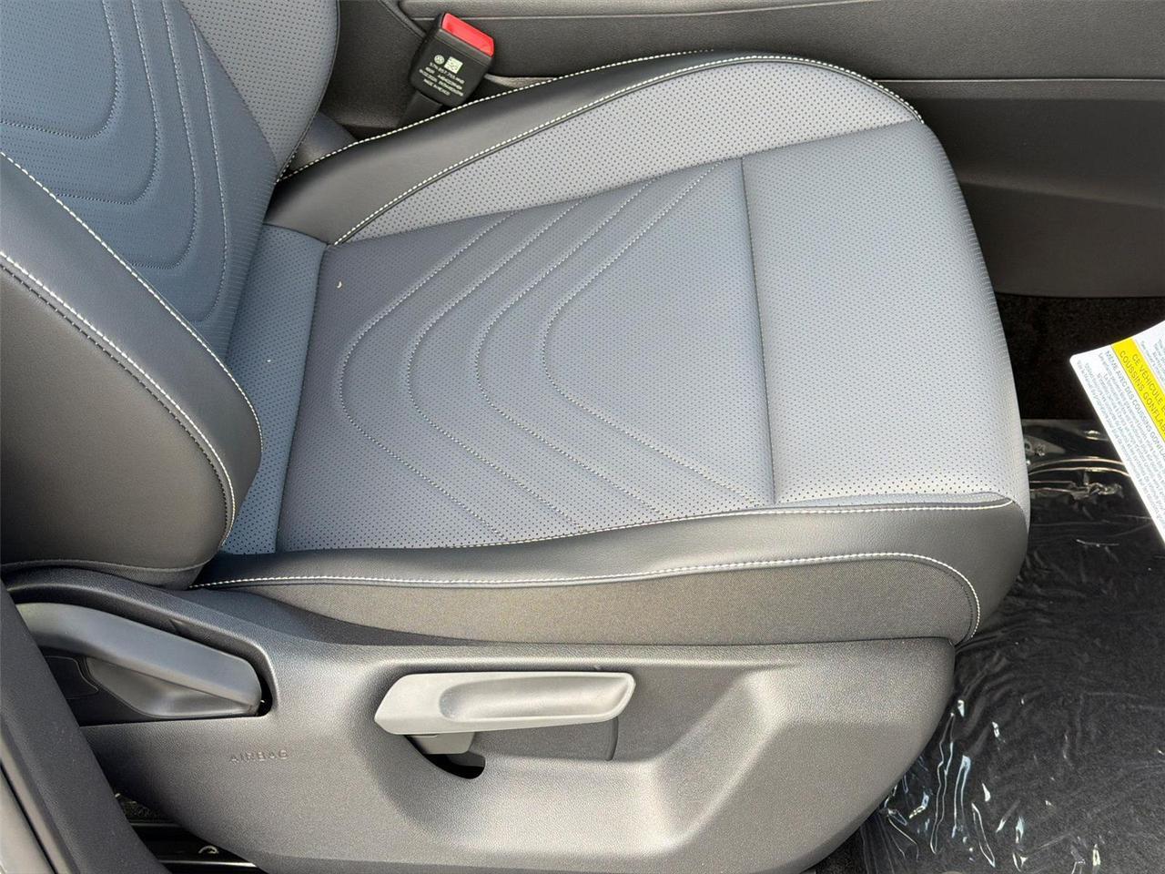 2026 Volkswagen Tiguan SE R-Line Black Hagerstown MD