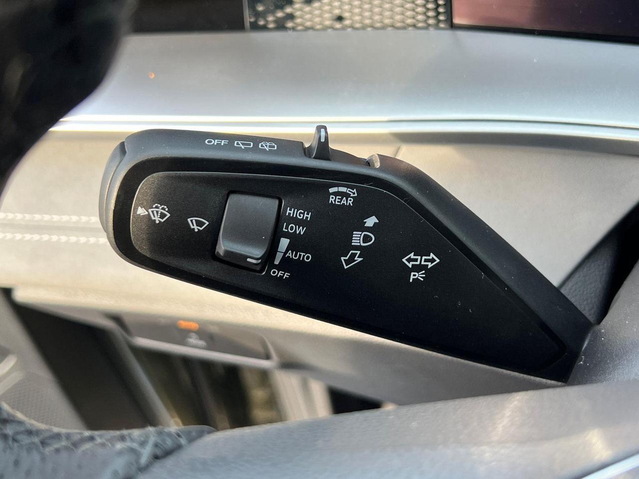 2026 Volkswagen Tiguan SE R-Line Black Hagerstown MD