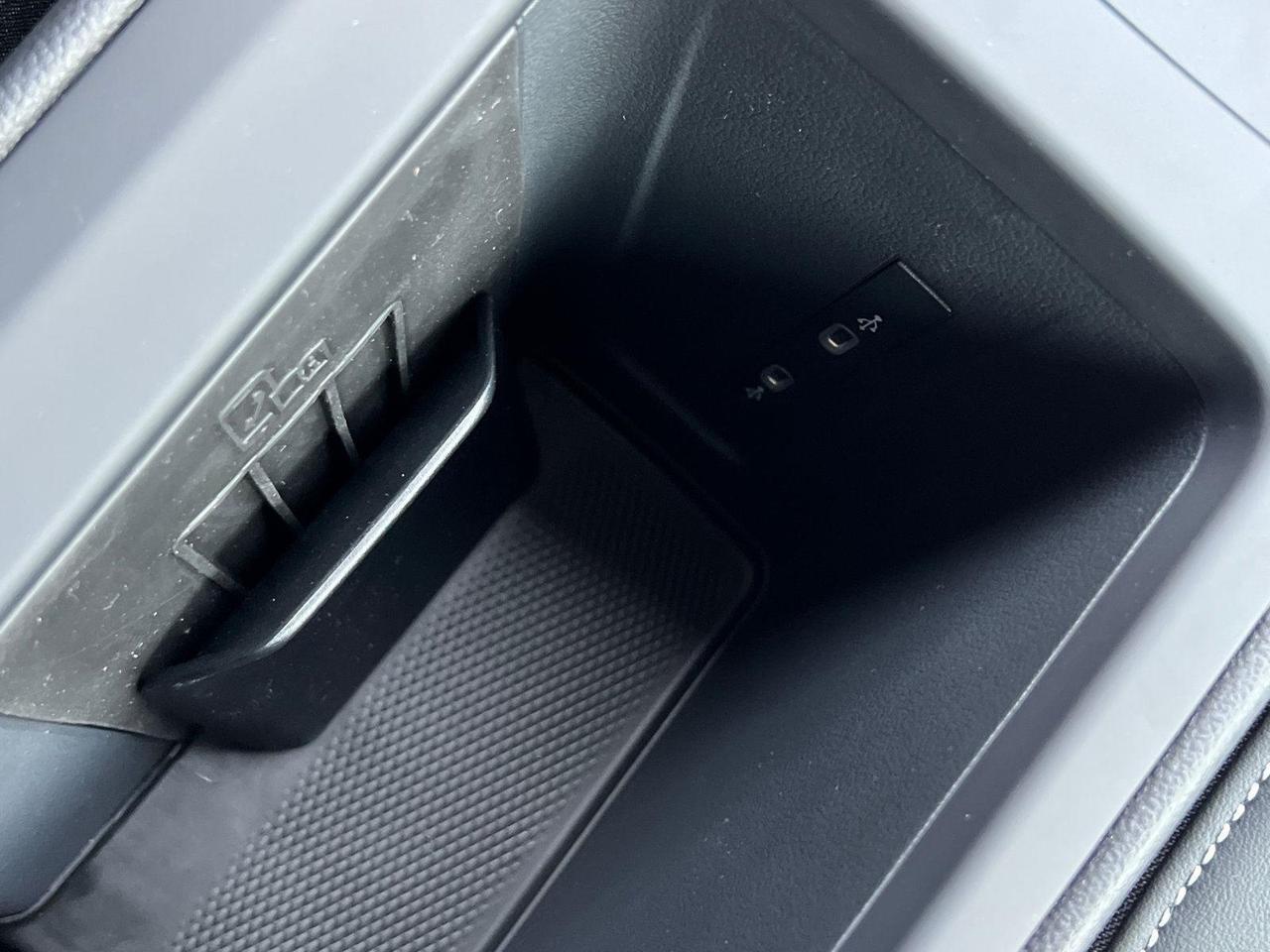 2026 Volkswagen Tiguan SE R-Line Black Hagerstown MD