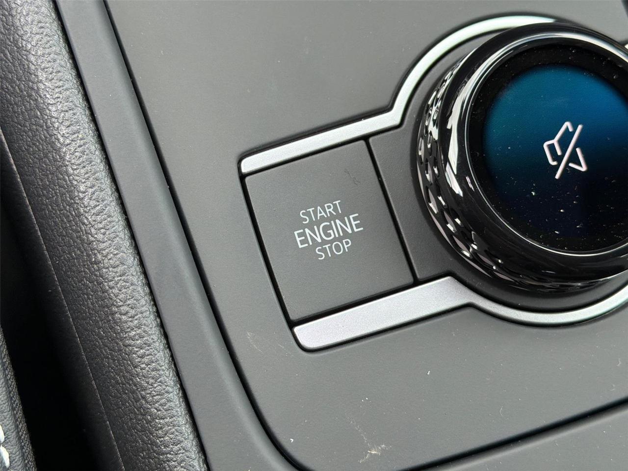 2026 Volkswagen Tiguan SE R-Line Black Hagerstown MD