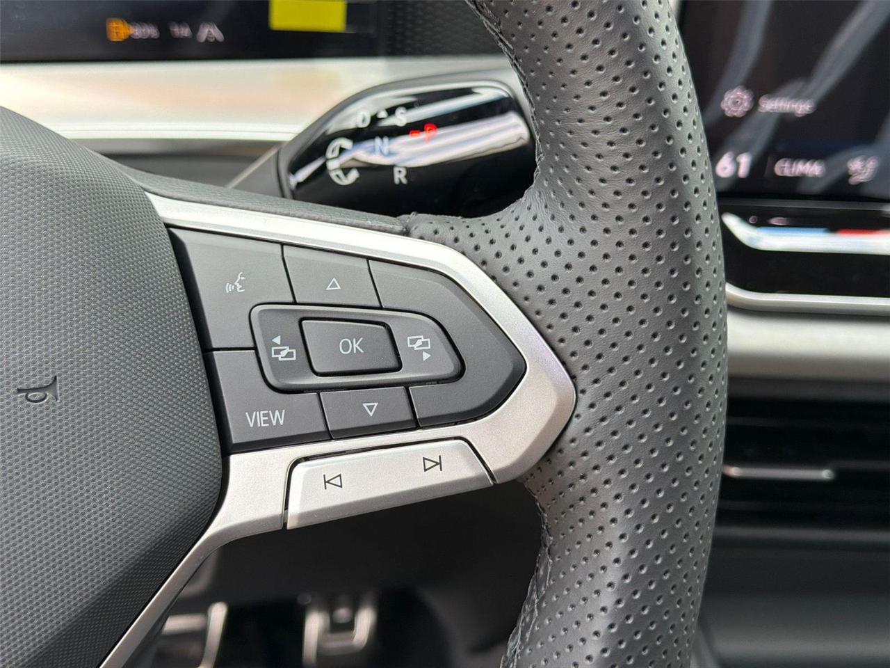 2026 Volkswagen Tiguan SE R-Line Black Hagerstown MD