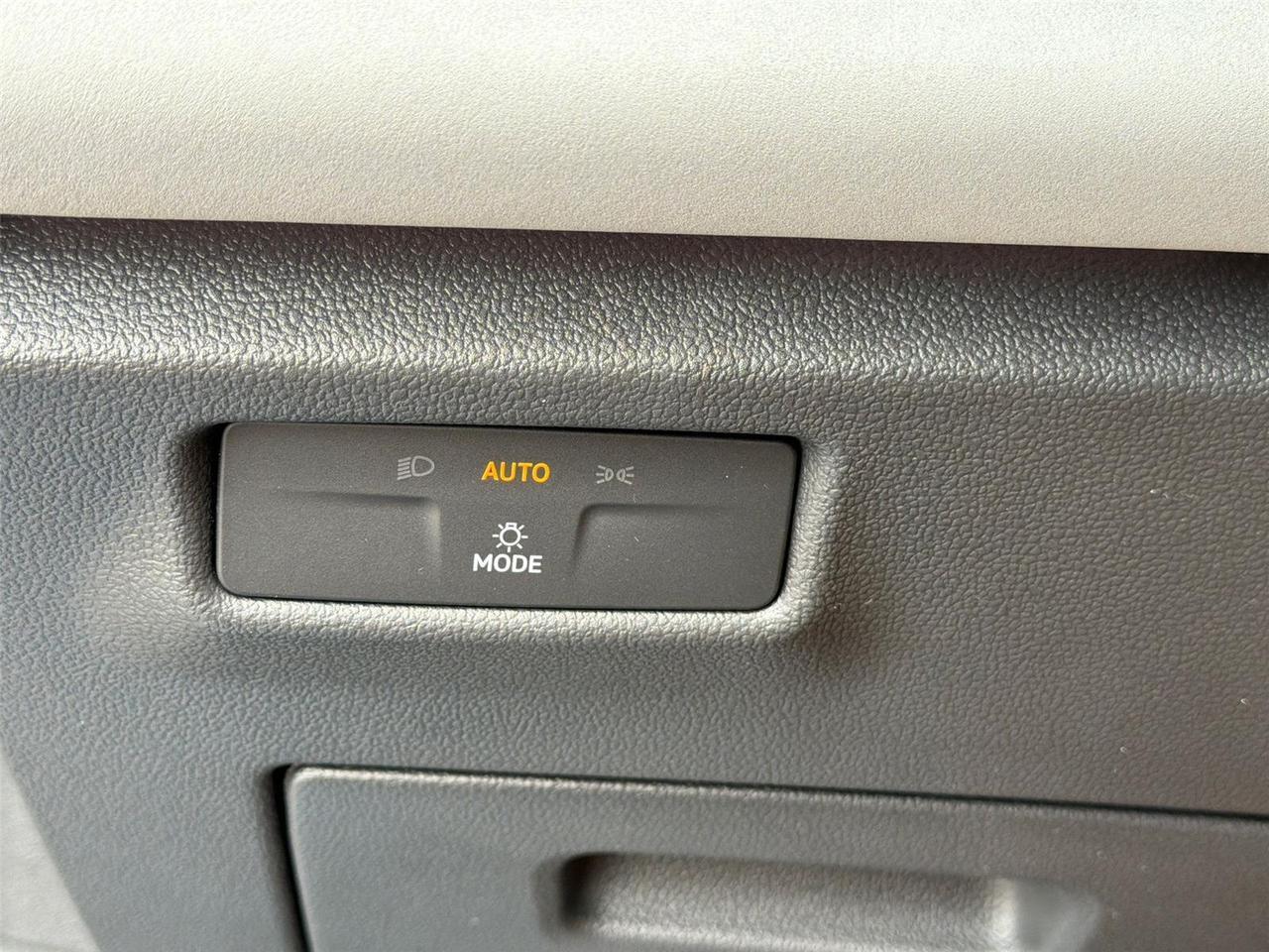 2026 Volkswagen Tiguan SE R-Line Black Hagerstown MD