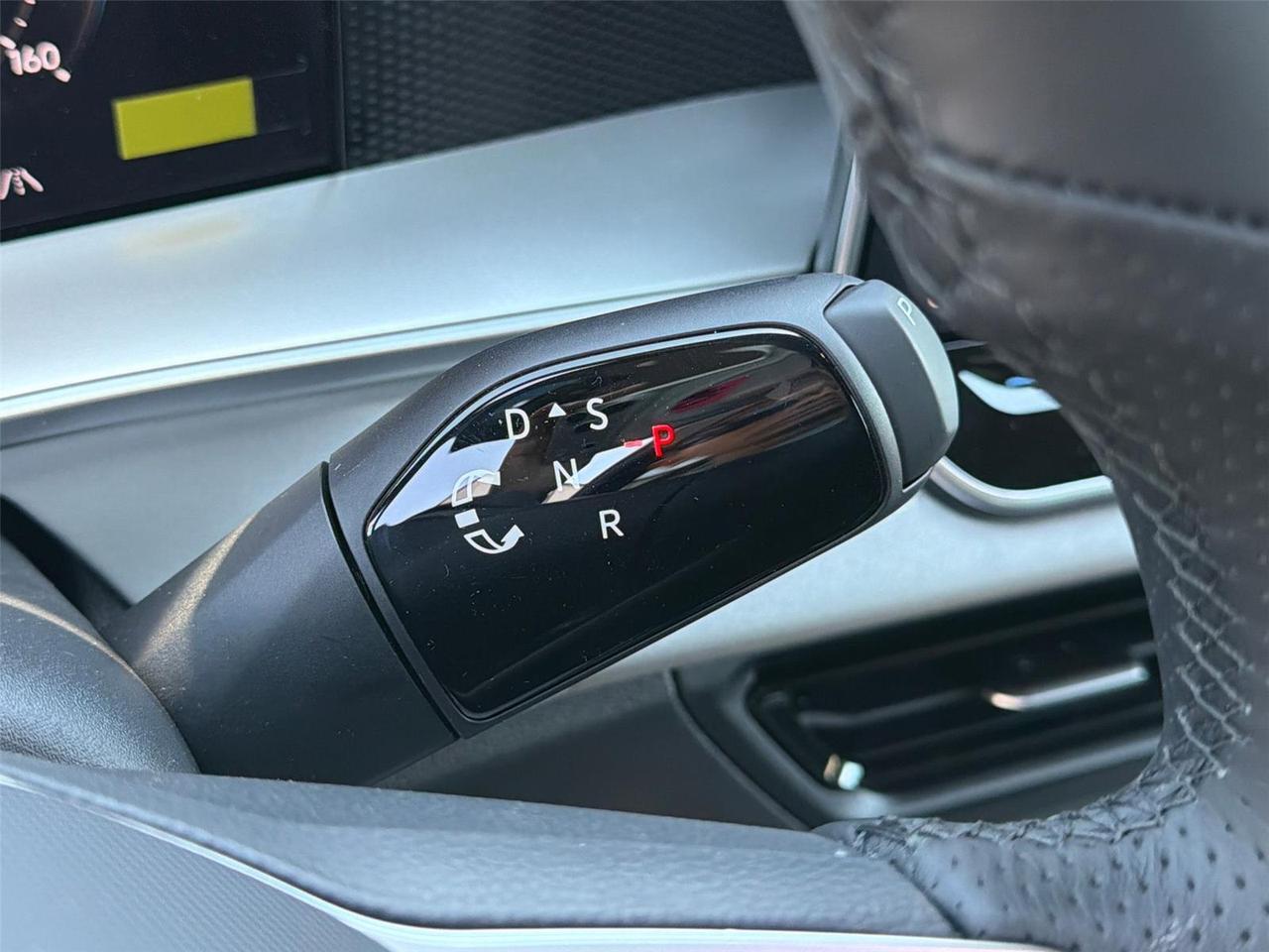 2026 Volkswagen Tiguan SE R-Line Black Hagerstown MD