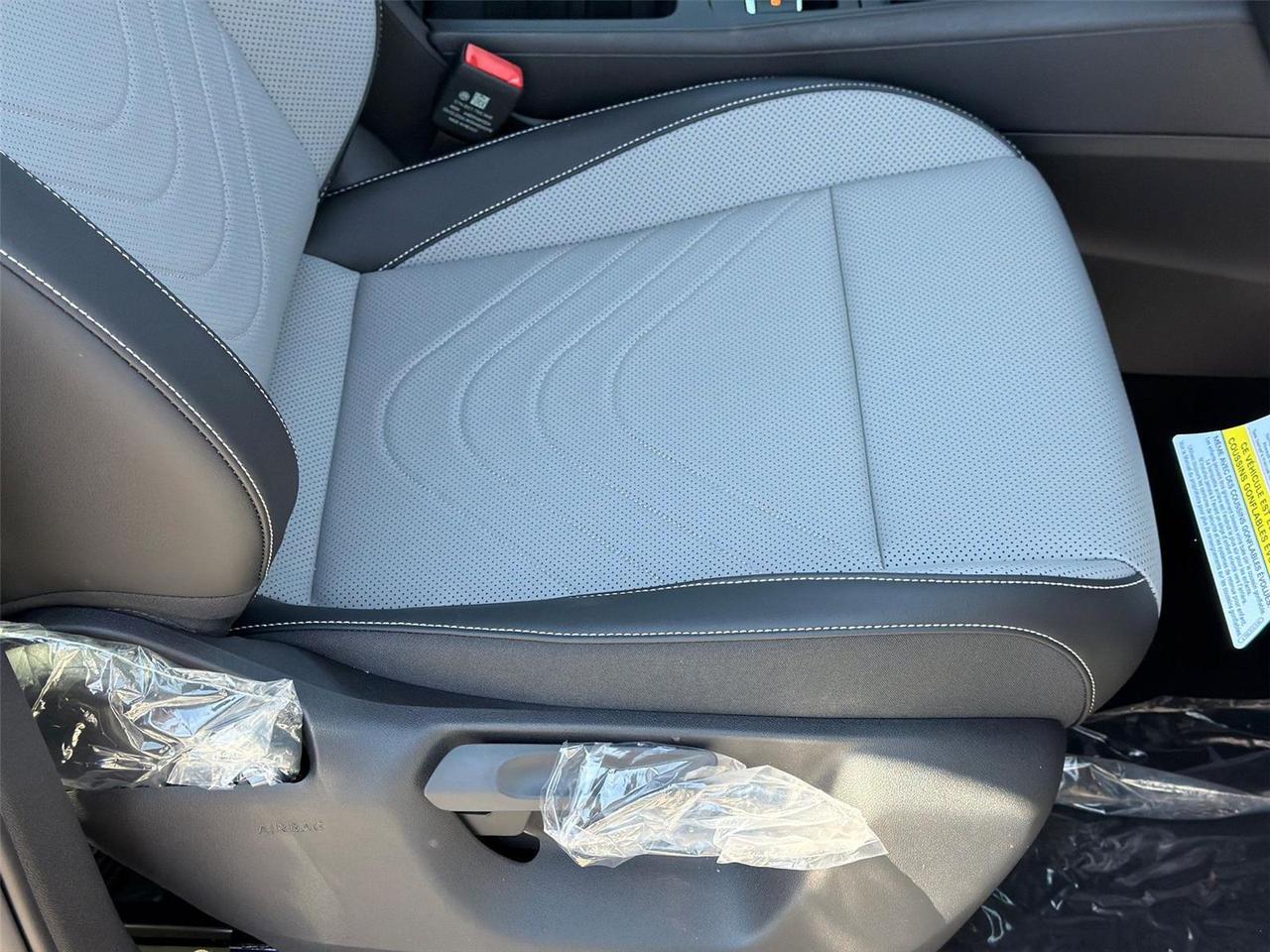 2026 Volkswagen Tiguan SE R-Line Black Hagerstown MD