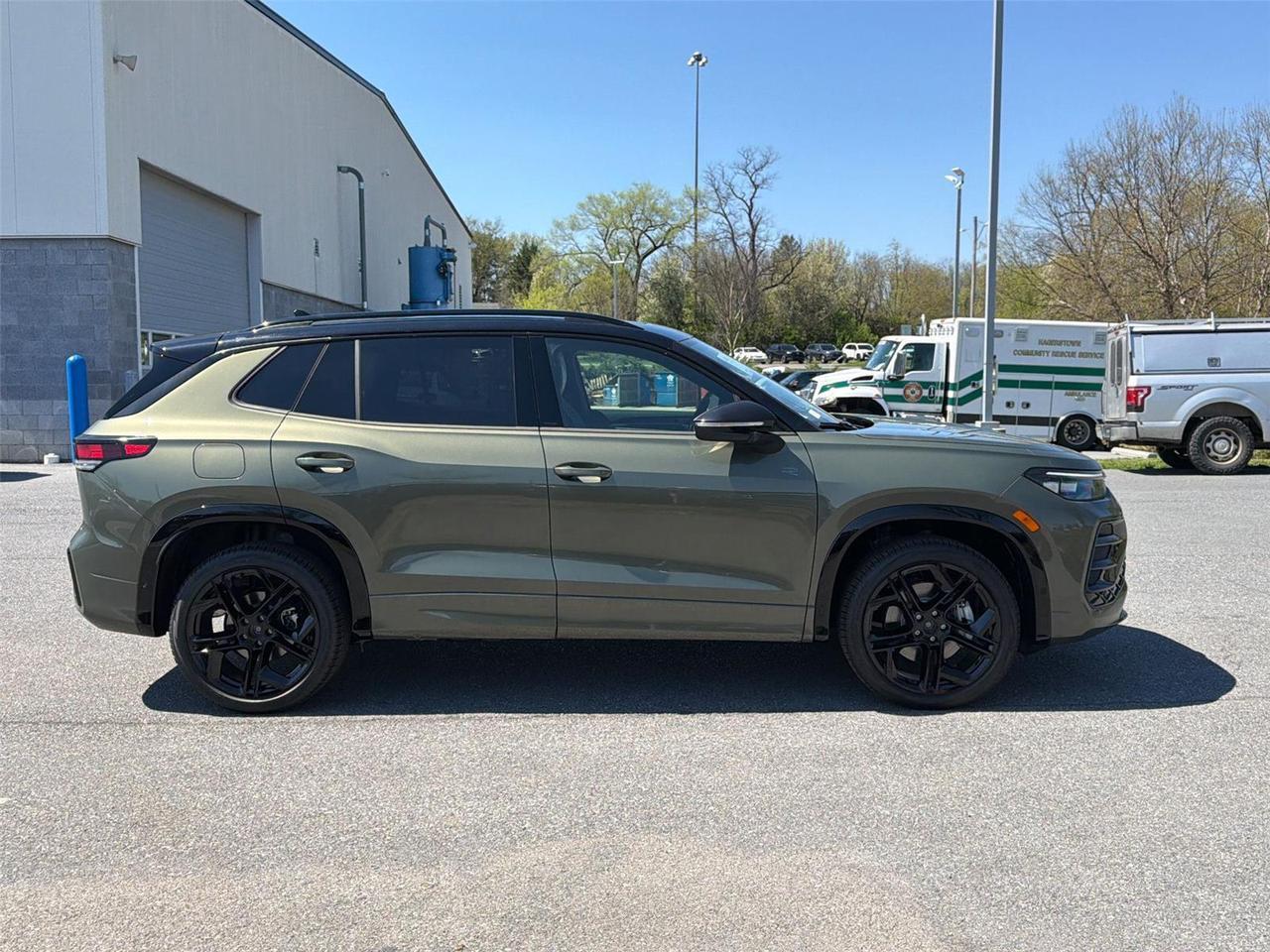2026 Volkswagen Tiguan SE R-Line Black Hagerstown MD