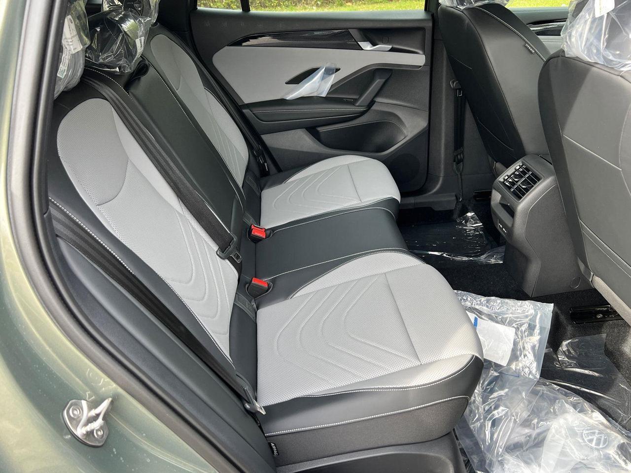 2026 Volkswagen Tiguan SE R-Line Black Hagerstown MD