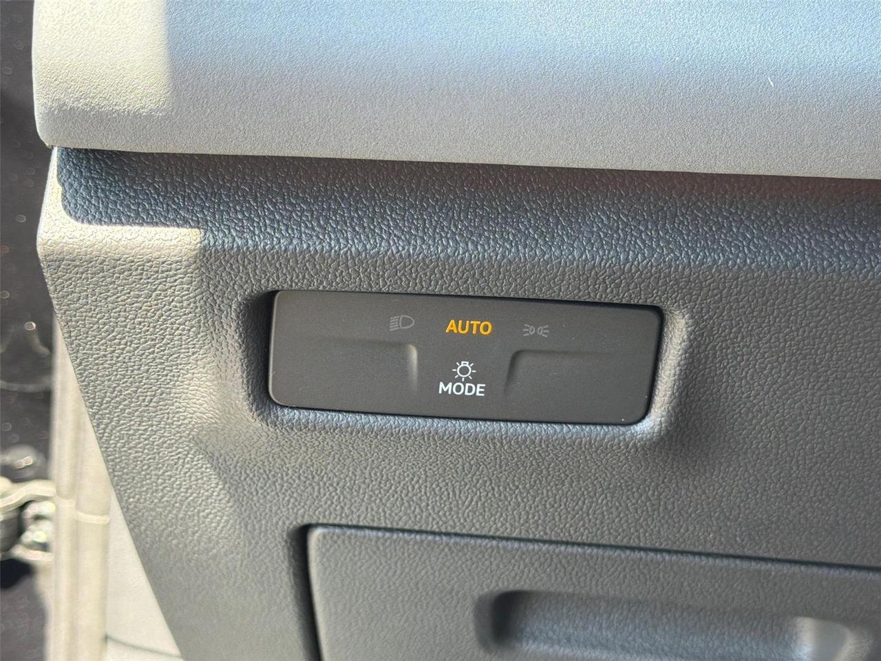 2026 Volkswagen Tiguan SE R-Line Black Hagerstown MD