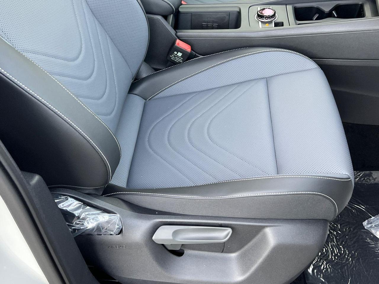 2026 Volkswagen Tiguan SE R-Line Black Hagerstown MD