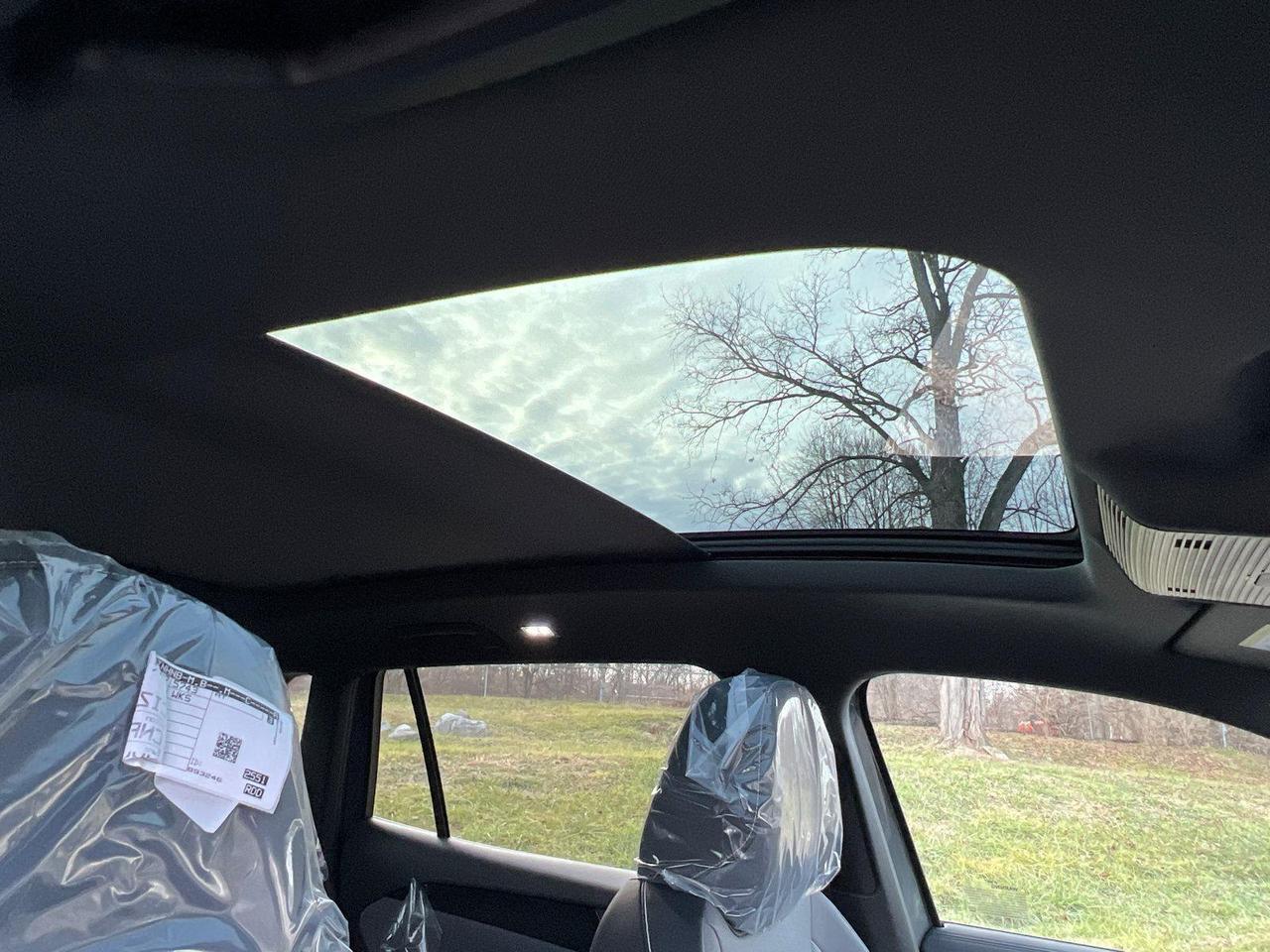 2026 Volkswagen Tiguan SE R-Line Black Hagerstown MD