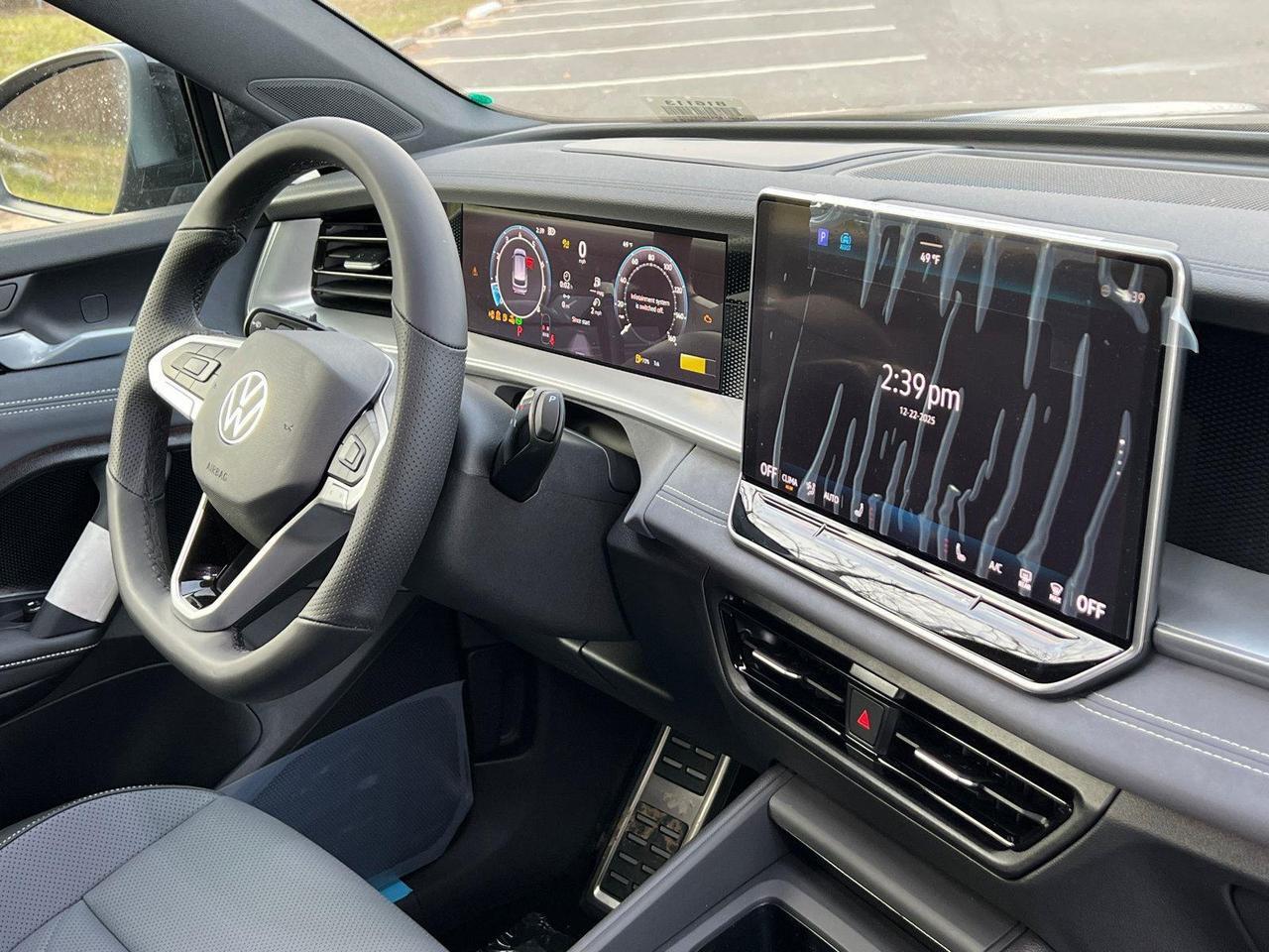 2026 Volkswagen Tiguan SE R-Line Black Hagerstown MD