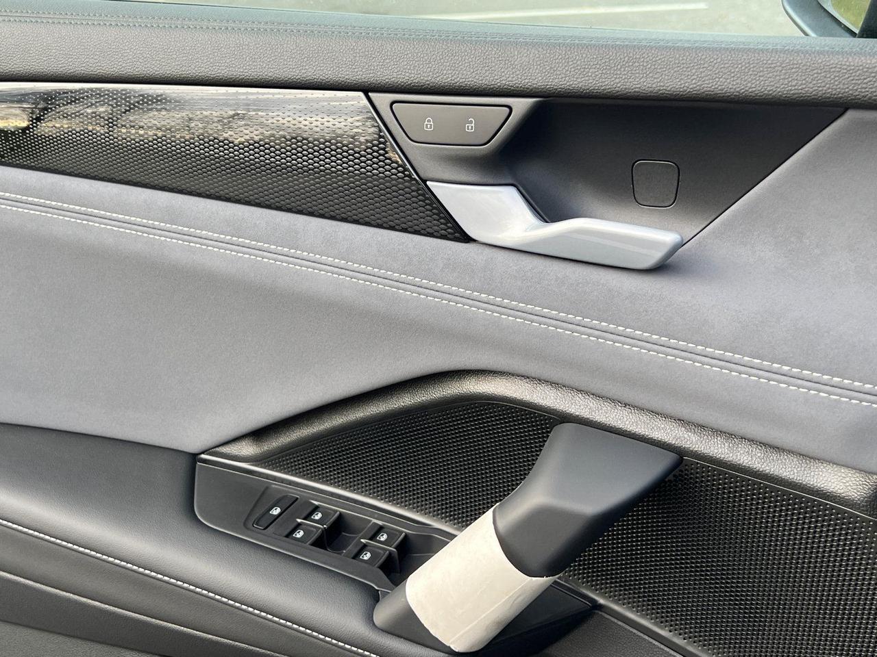 2026 Volkswagen Tiguan SE R-Line Black Hagerstown MD