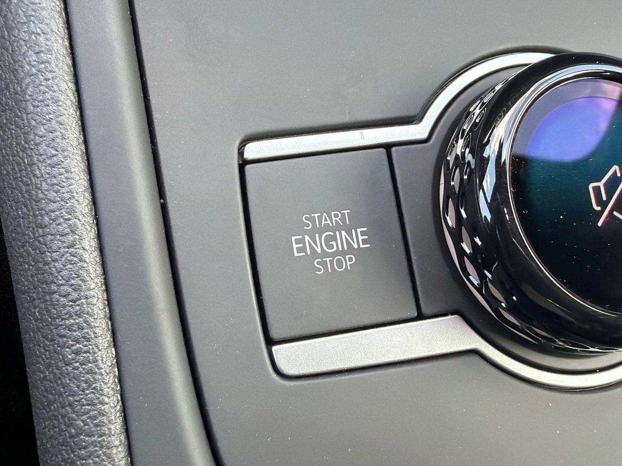 2026 Volkswagen Tiguan SE R-Line Black Hagerstown MD