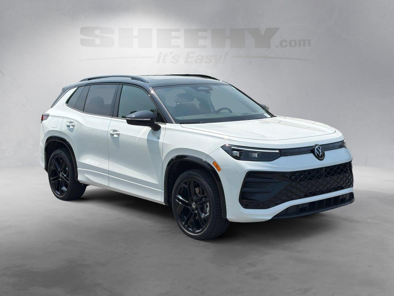 2026 Volkswagen Tiguan SE R-Line Black Hagerstown MD