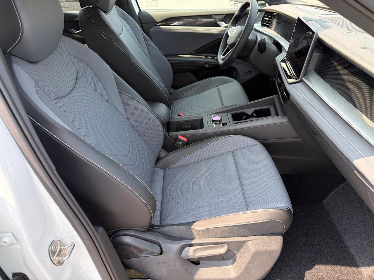 2026 Volkswagen Tiguan SE R-Line Black Hagerstown MD