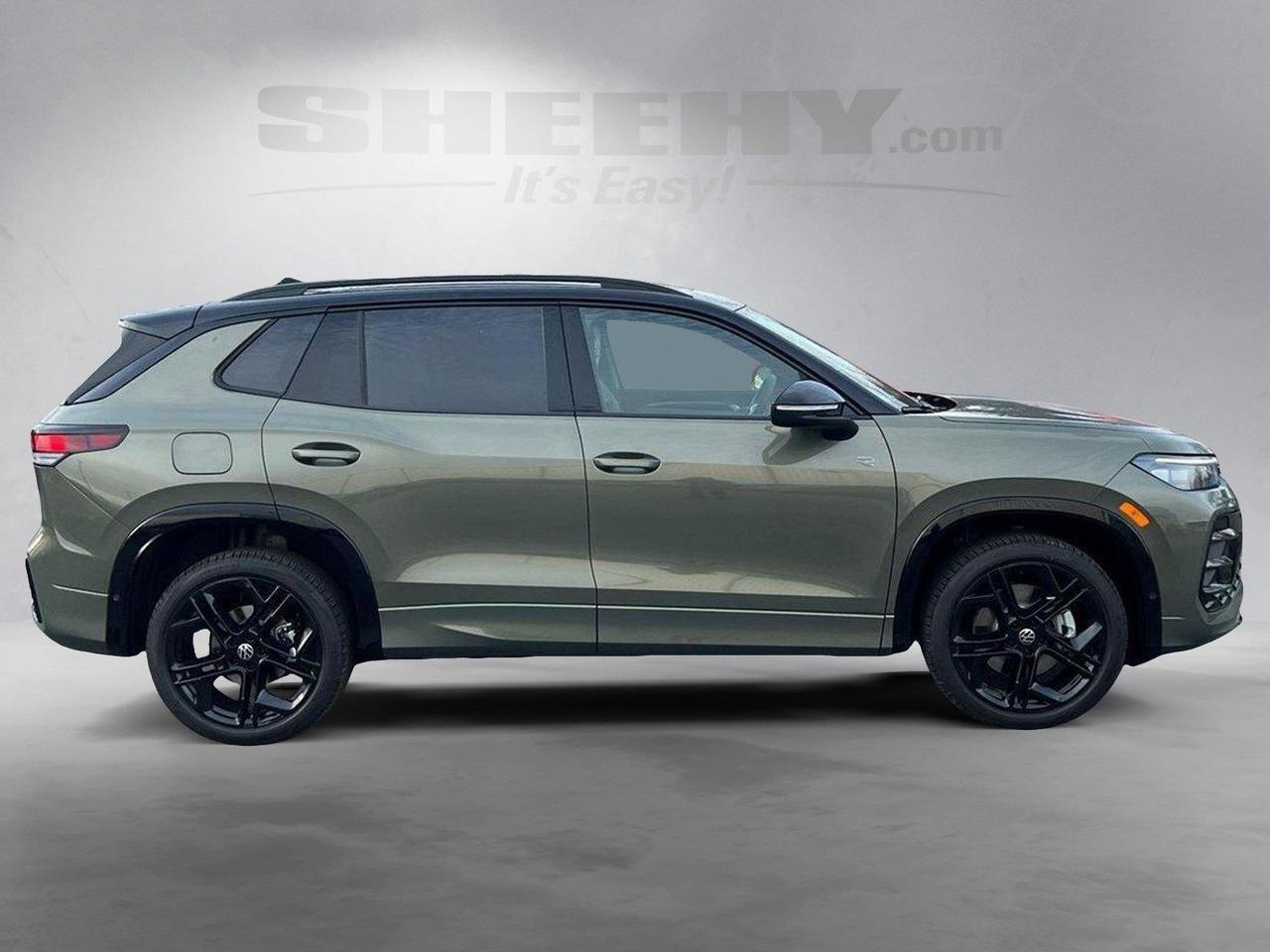 2026 Volkswagen Tiguan SE R-Line Black Hagerstown MD